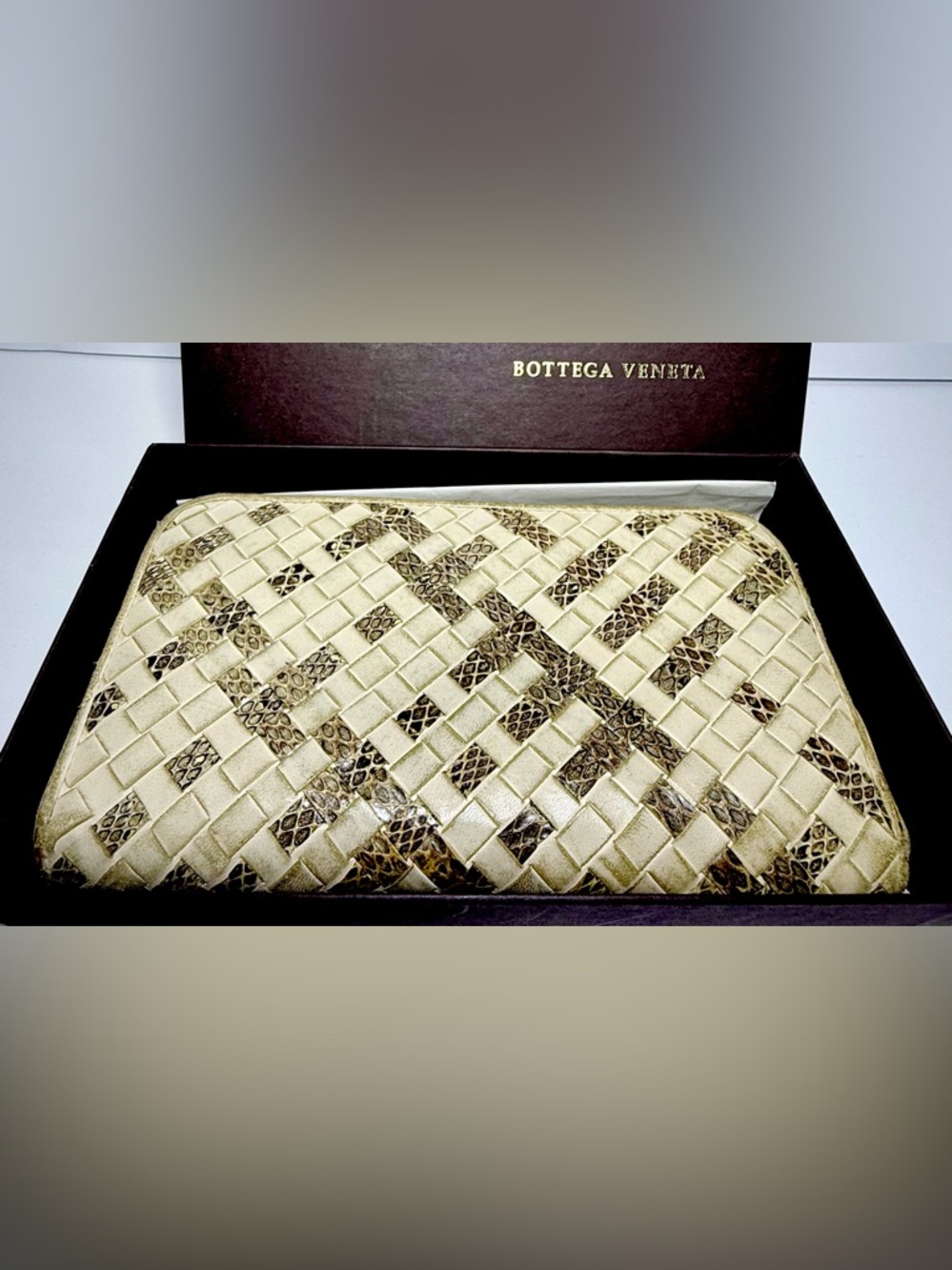Bottega Veneta Intrecciato Zip Around Wallet Beige Leather